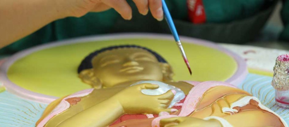 Statue painting course with Kadam Chris Heyes "Just seeing an image of Buddha creates the cause to experience inner peace."